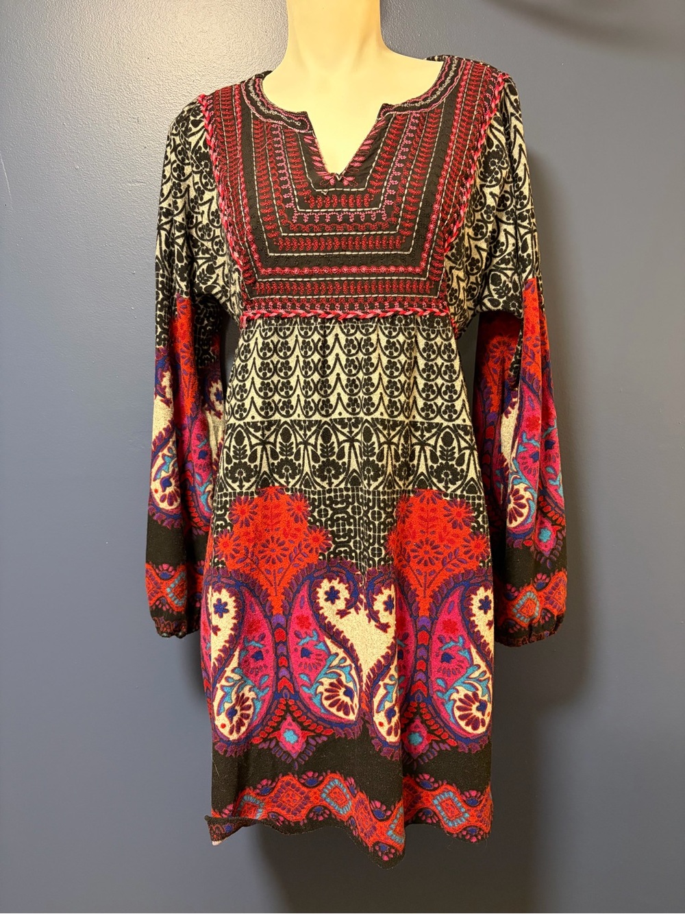 Boho Embroidered Long-Sleeve Dress